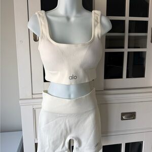 Women's White Padded Top & Shorts Set